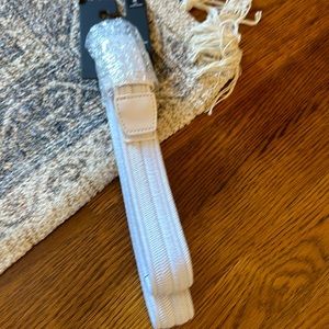 Under Armour White Golf Belt Size 36